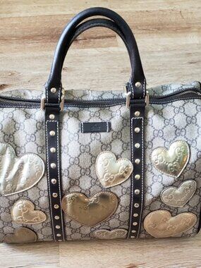 GUCCI HEART BAG FOREVER